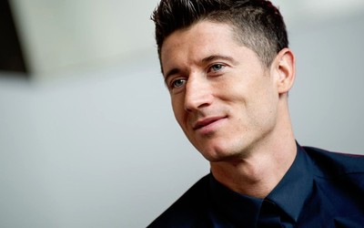 熊猫体育精华-亚美尼亚球王这脚传球值千金