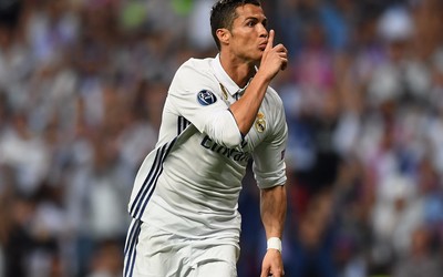 熊猫体育动态-佩德里这脚射门角度刁钻至极